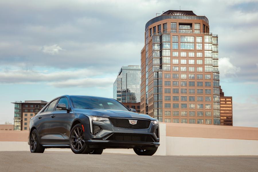  Cadillac CT4-V 2019 года  (фото 17 из 32)
